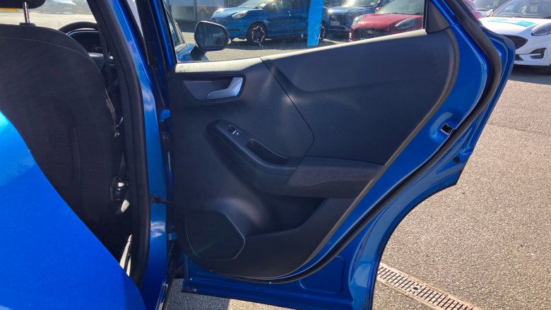 Ford Puma 1.0 EcoBoost Hybrid mHEV Titanium 5dr Petrol Hatchback